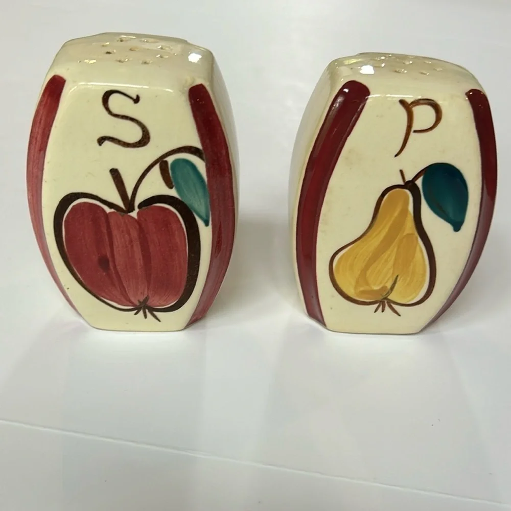 Vintage Ceramic Salt & Pepper Shakers